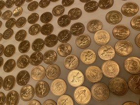 кража золотых монет