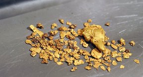 золотые месторождения в России