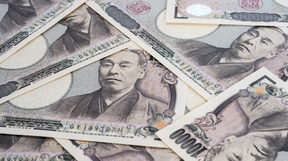 японская иена падает