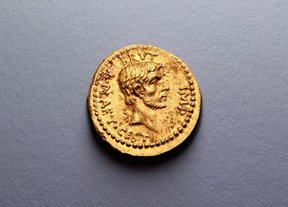 поддельные римские монеты