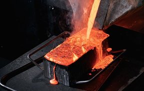 производство золота в россии