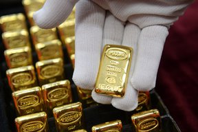 россия золото монетизация серебро