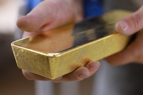 россияне скупают золото
